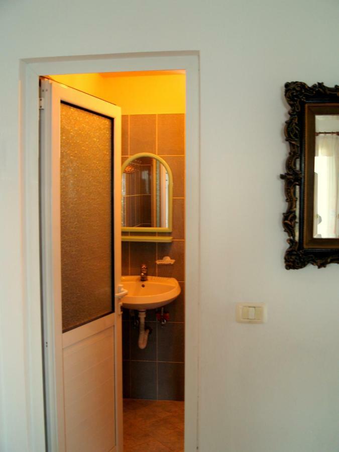 Q Bay Apartments Κηπαρό Δωμάτιο φωτογραφία